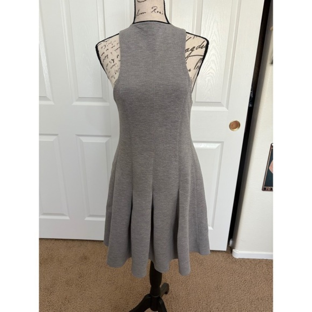 T by Alexander Wang Grey Sleeveless Pleated Skater Mini Dress Medium - Picture 1 of 6